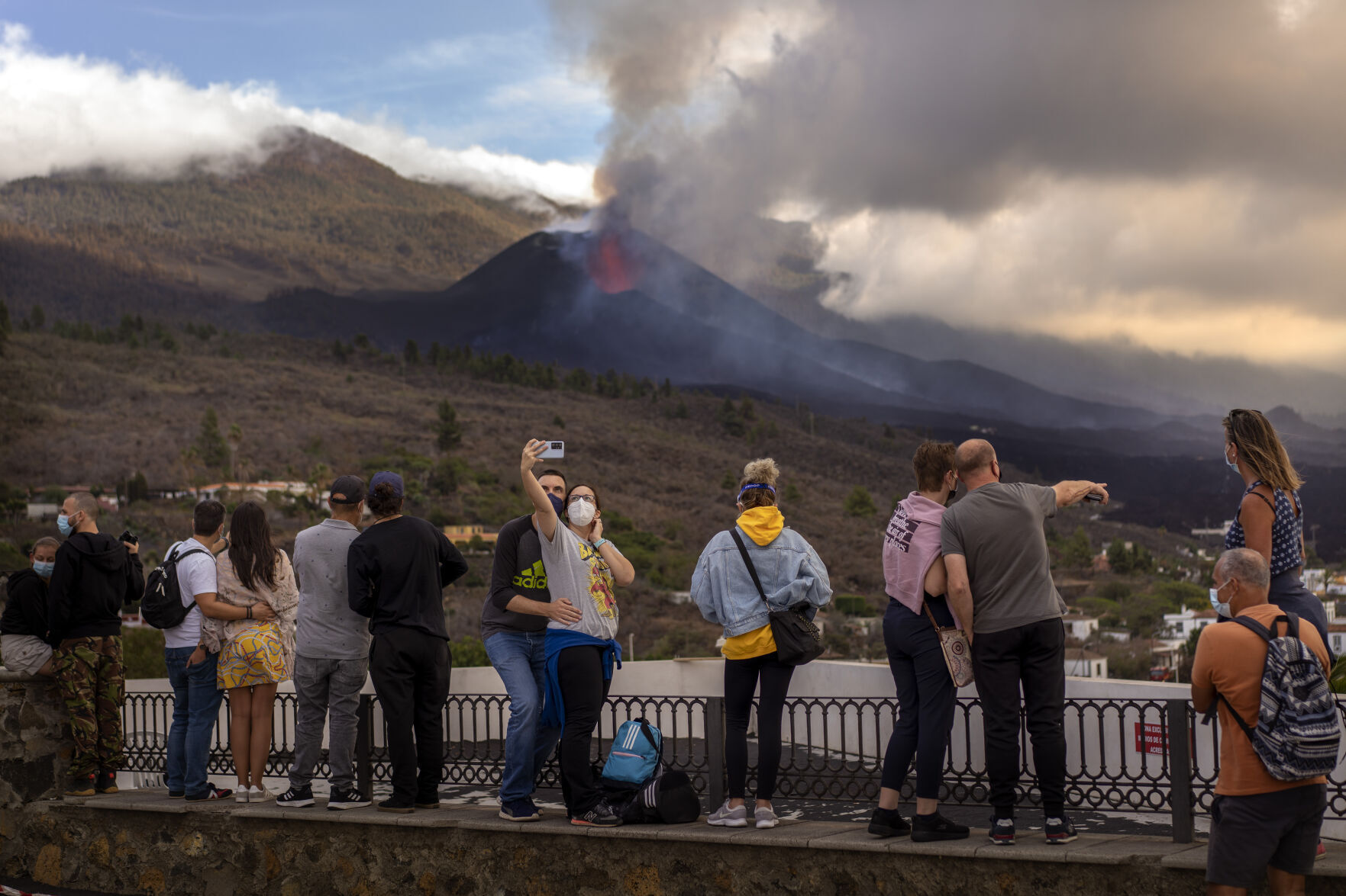 APTOPIX Spain Volcano